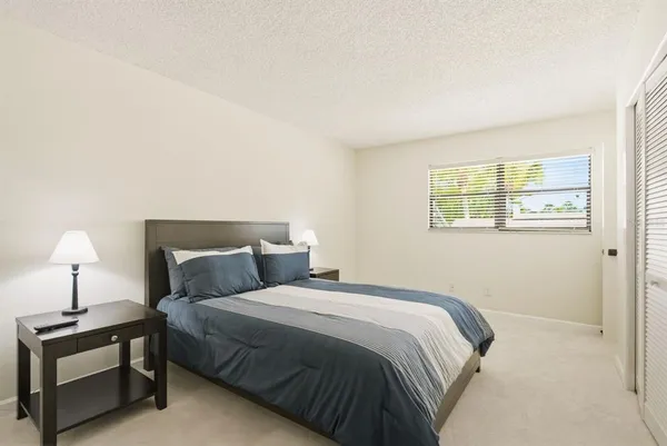 $469,000 | 3130 Eagles Landing Circle West, Clearwater, FL 33761