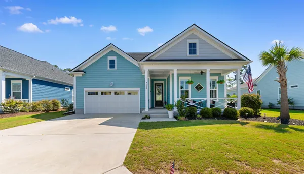 $695,000 | 4008 McKinney Drive, Murrells Inlet, SC 29576