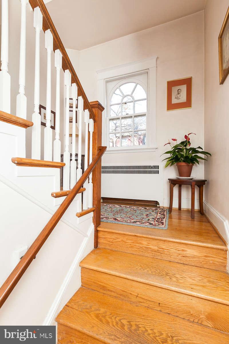 1229 Roundhill Road Baltimore, MD 21218 - Photo 14 of 30 Interior (General)