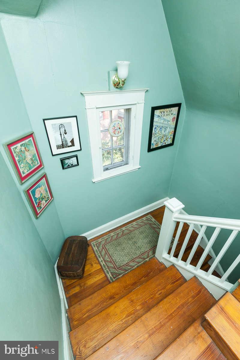 1229 Roundhill Road Baltimore, MD 21218 - Photo 20 of 30 Interior (General)