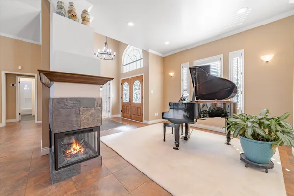 $2,160,000 | 9201 Silver Pine Cove, Austin, TX 78733