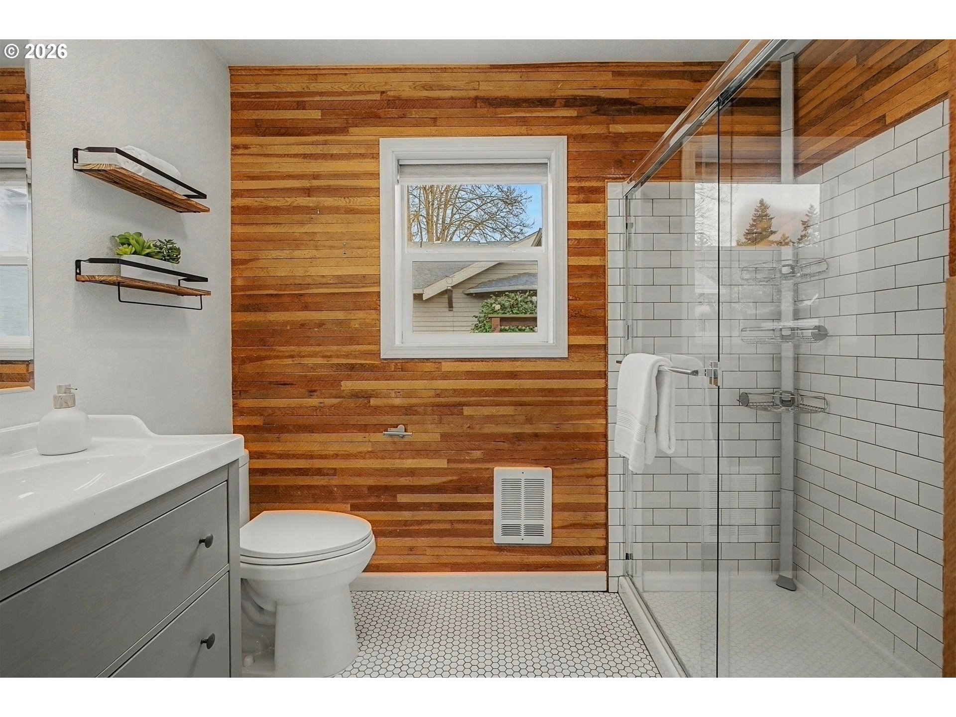 5631 Northeast 23rd Avenue Portland, OR 97211 - Photo 23 of 37
