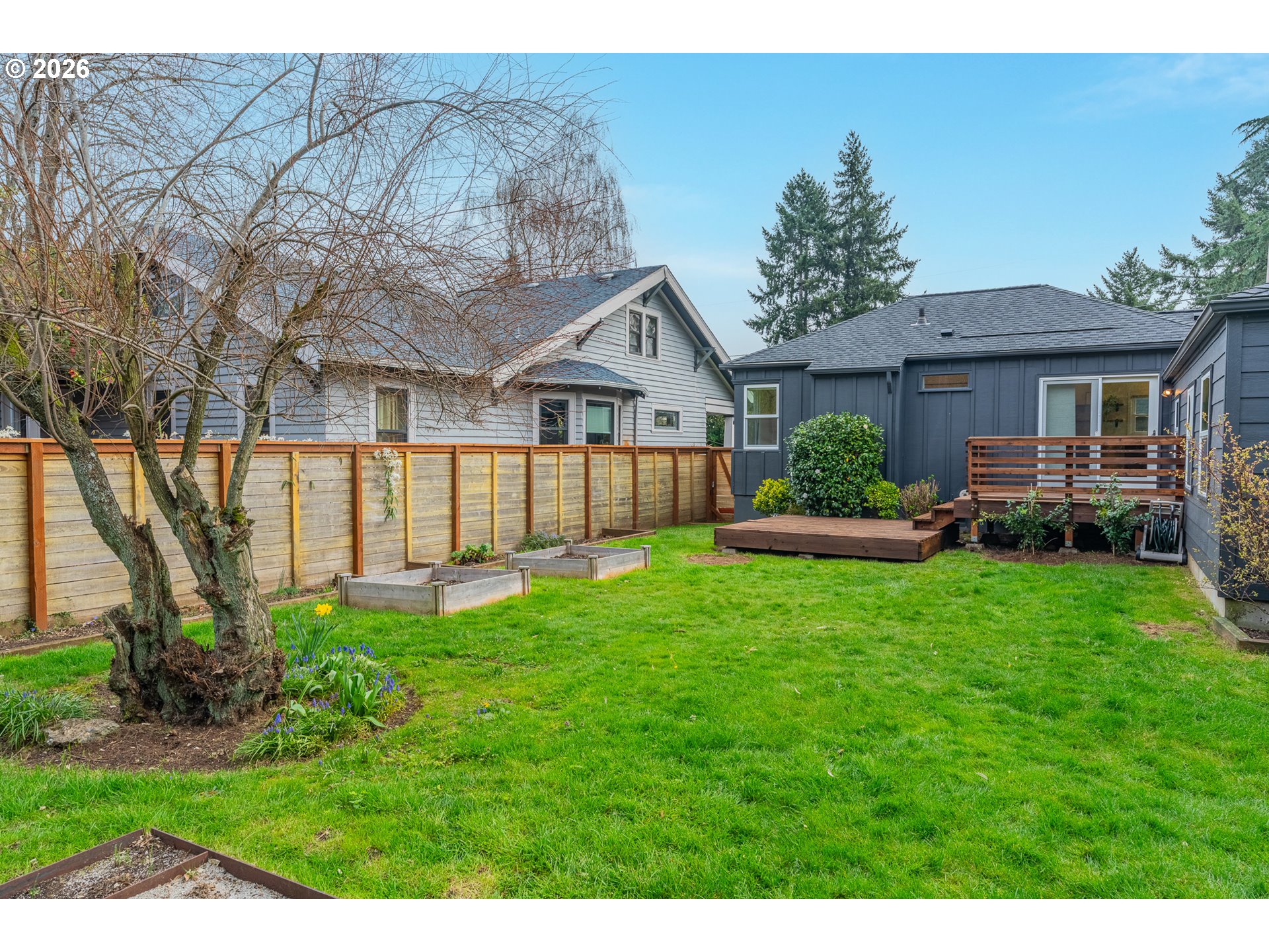 5631 Northeast 23rd Avenue Portland, OR 97211 - Photo 36 of 37