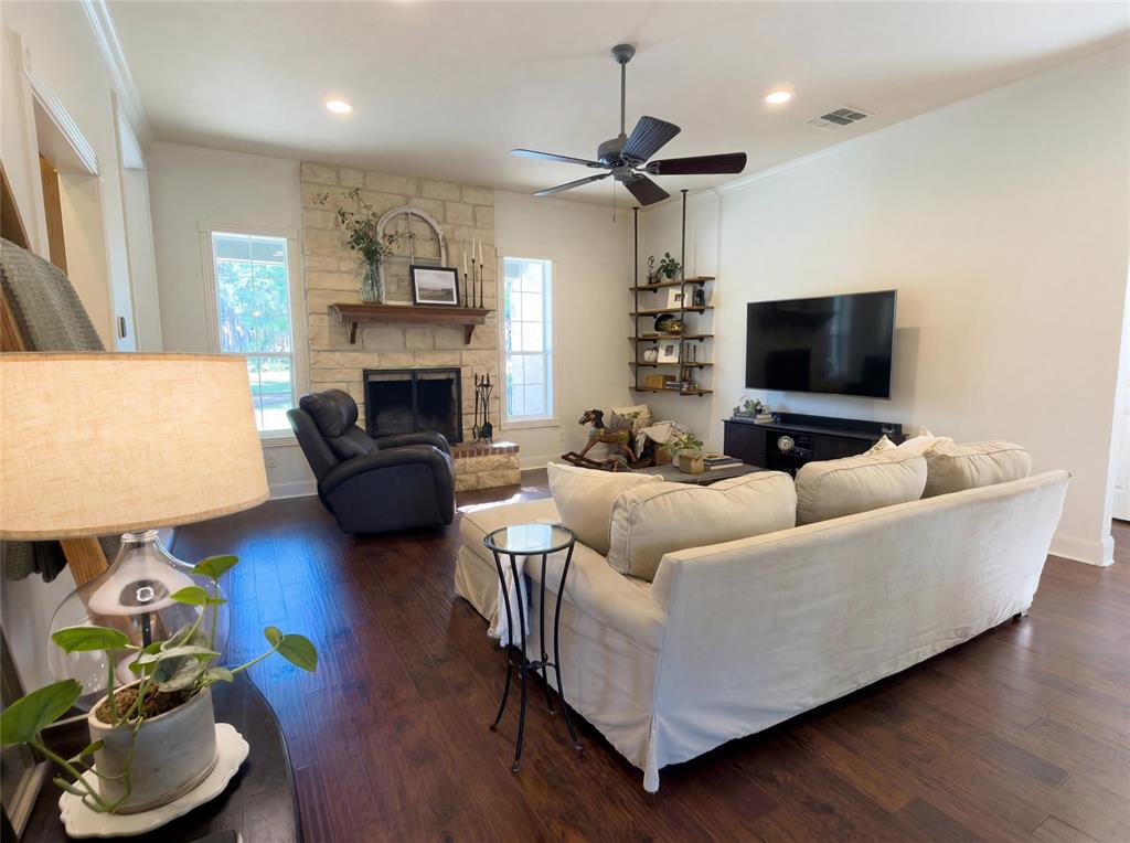 1109 Robbins Road Athens, TX 75751 - Photo 8 of 24