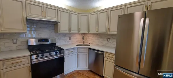 $2,900 | 871 Juniper Way, Mahwah, NJ 07430