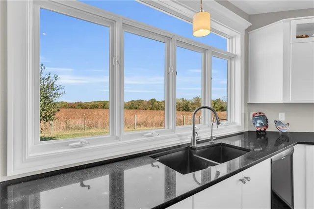 $1,150,000 | 9530 Northwest Caldwell Road, Kidder, MO 64649