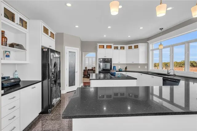 $1,150,000 | 9530 Northwest Caldwell Road, Kidder, MO 64649