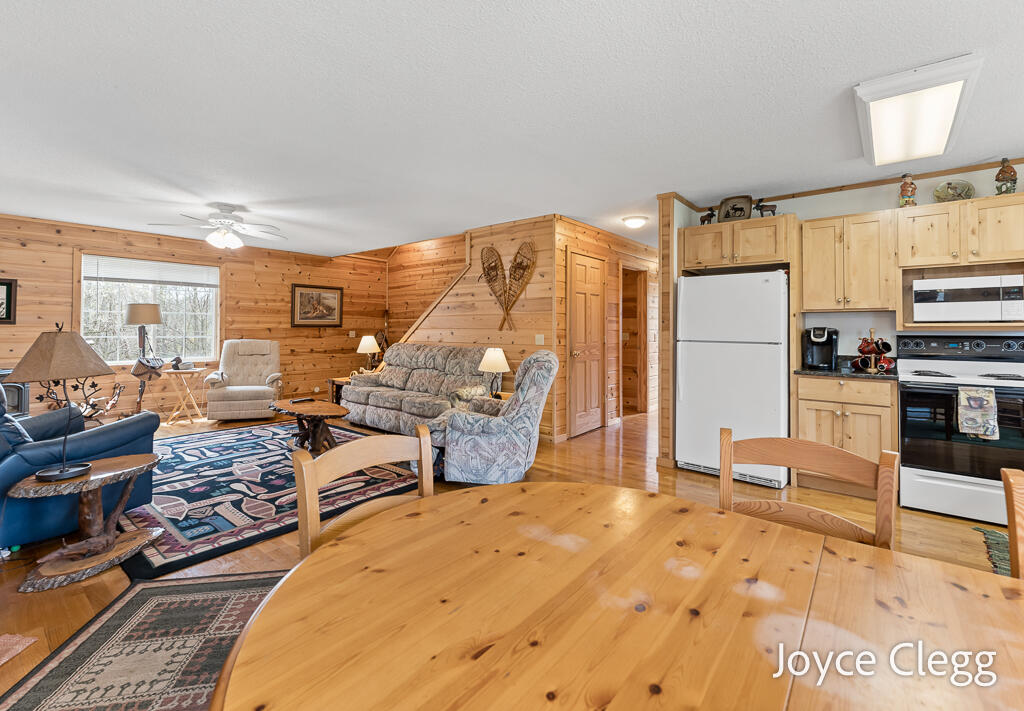 1449 East Kinney Road Custer, MI 49405 - Photo 18 of 52 1449E.KinneyRd-37LoRes