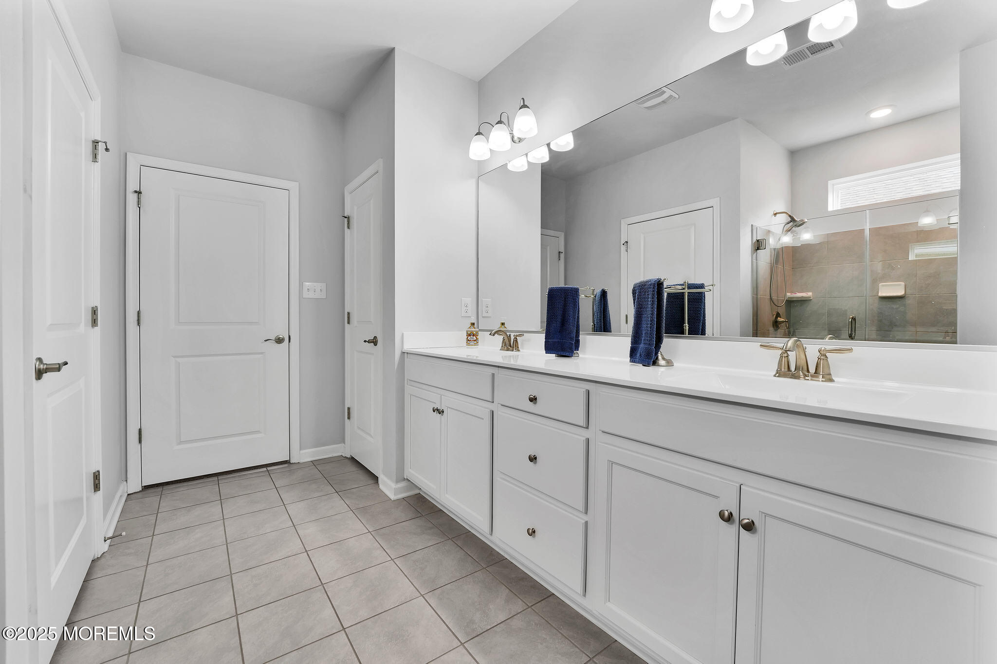 127 Raccoon Lane Barnegat, NJ 08005 - Photo 14 of 23 barnaget-75