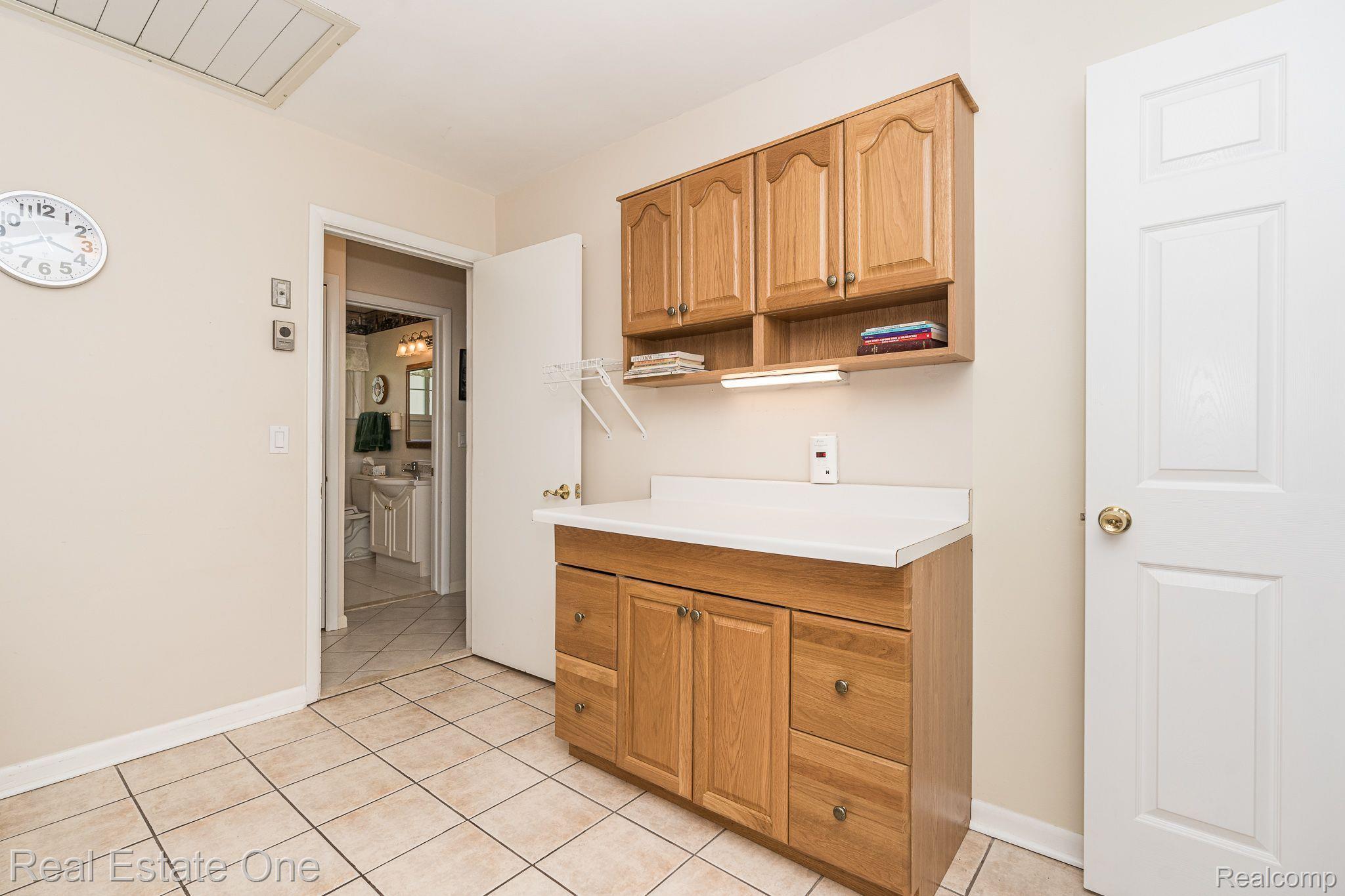129 Texas Avenue Rochester, MI 48309 - Photo 36 of 50 Gallery Image 36
