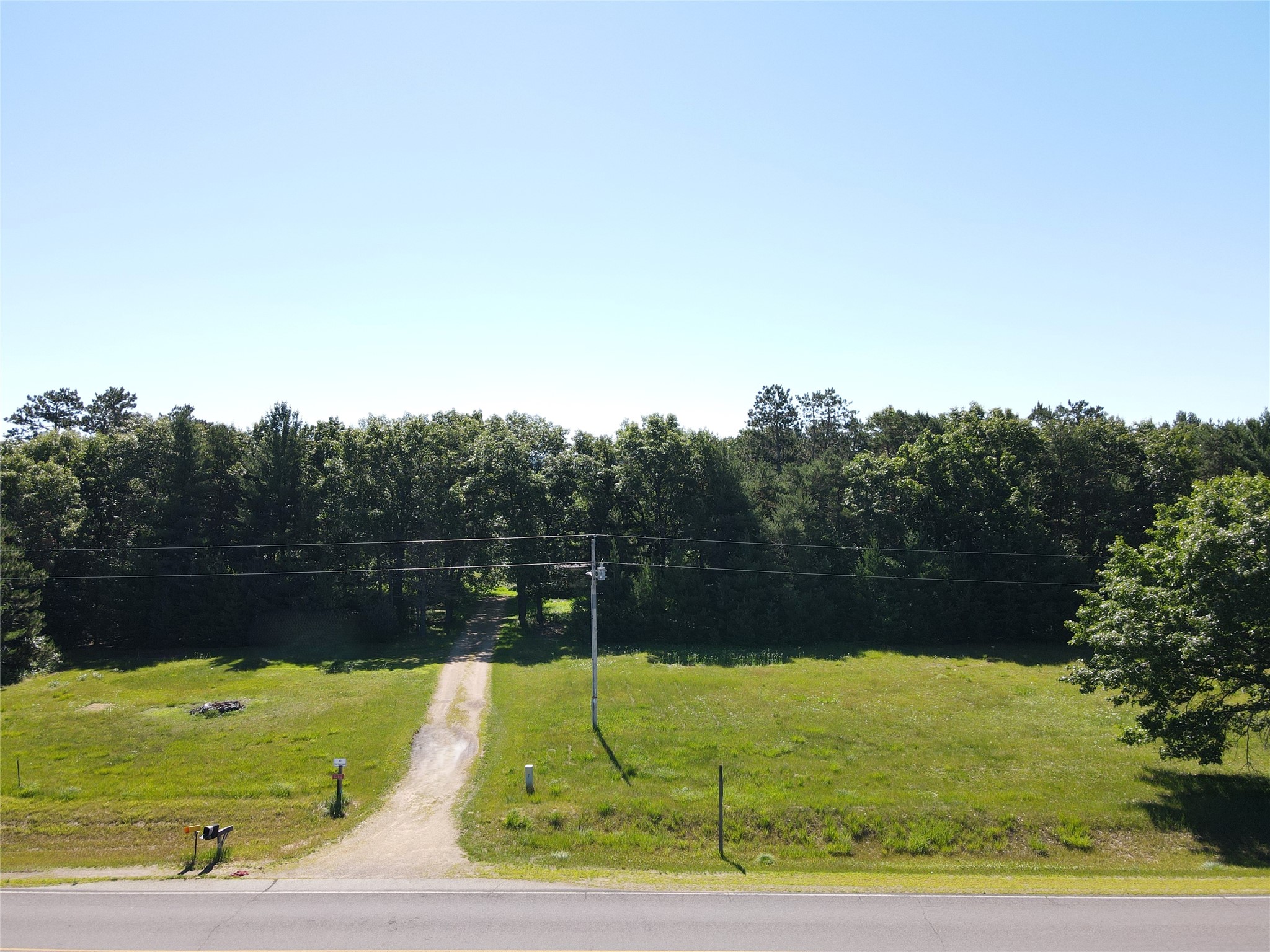 N4916 County Road North Arkansaw, WI 54721 - Photo 3 of 25