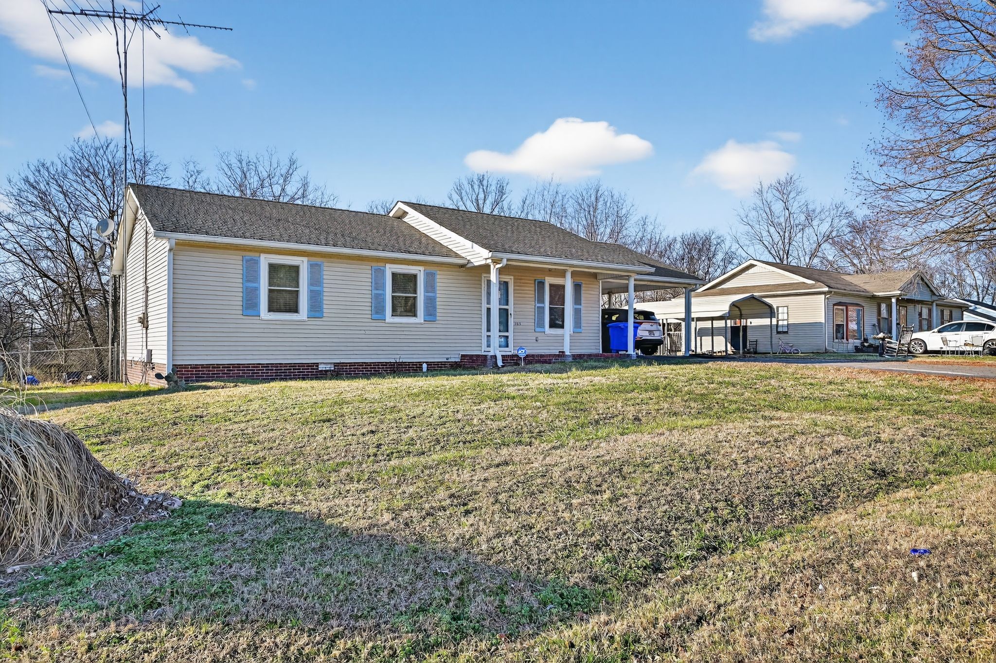 103 Reaves Cove Road Columbia, TN 38401 - Photo 2 of 24 a front view of house with yard and green space