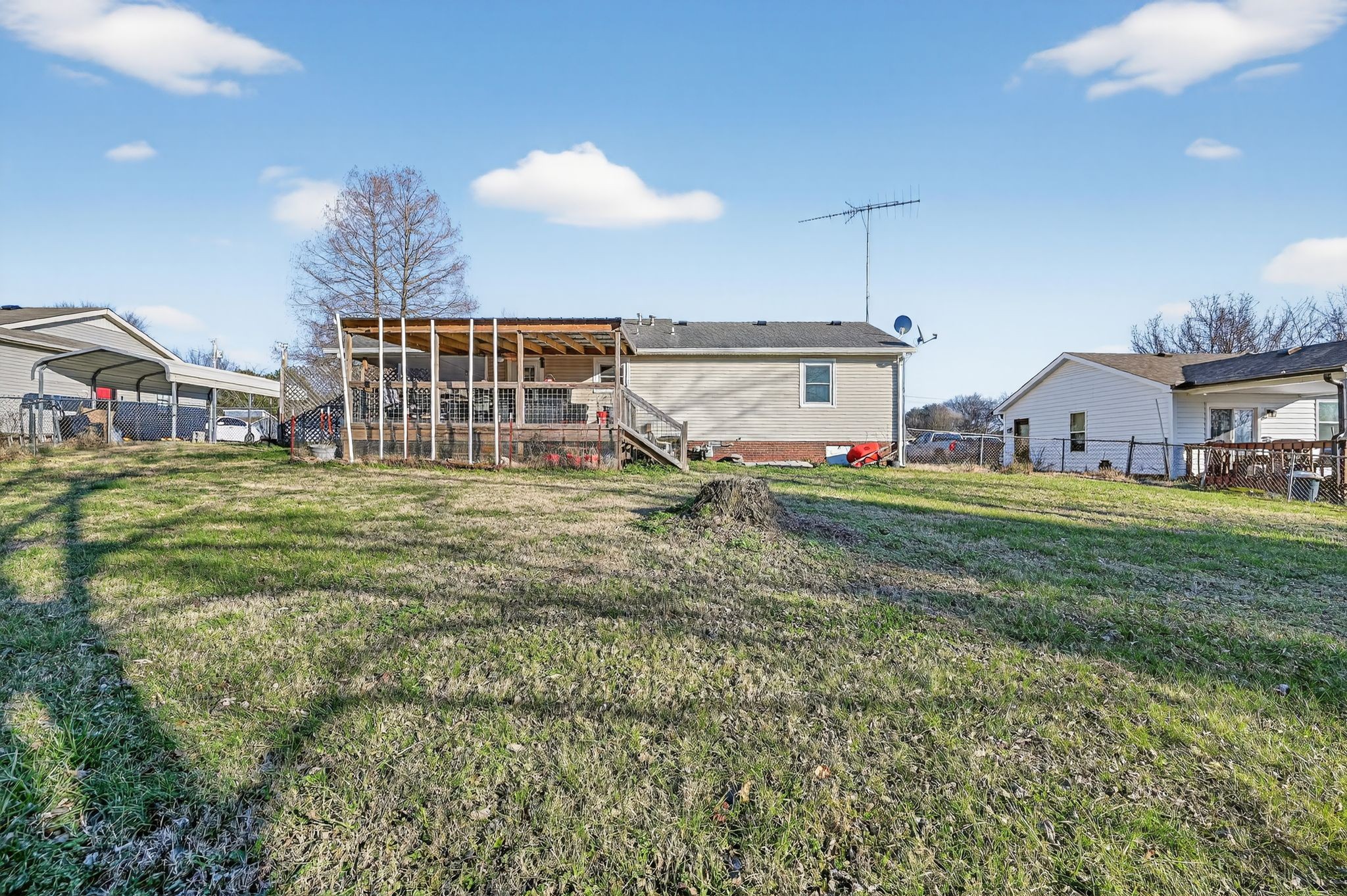 103 Reaves Cove Road Columbia, TN 38401 - Photo 4 of 24 a view of a house with a yard