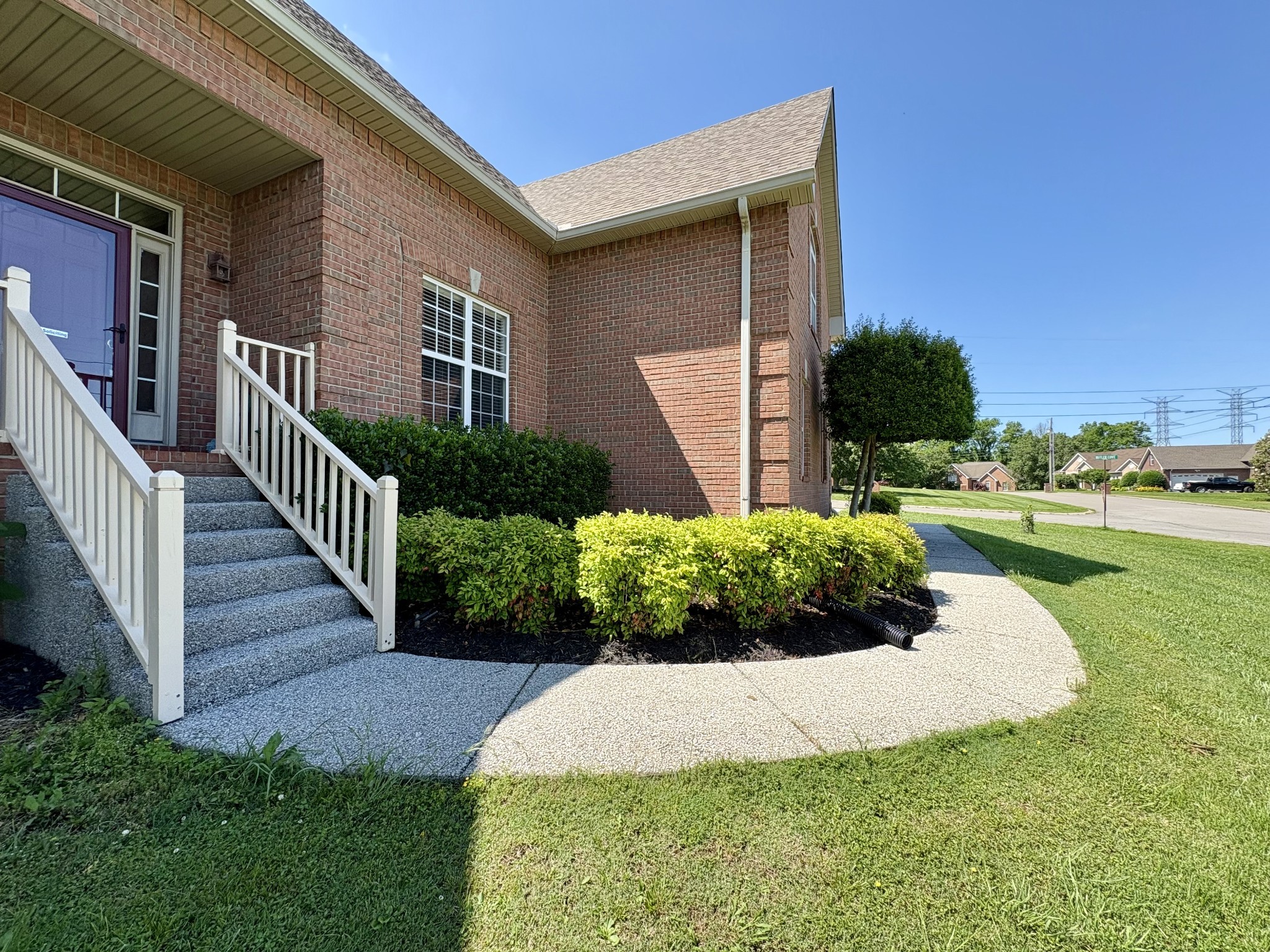 2001 Butler Cove Lebanon, TN 37087 - Photo 2 of 29 Gallery Image 2