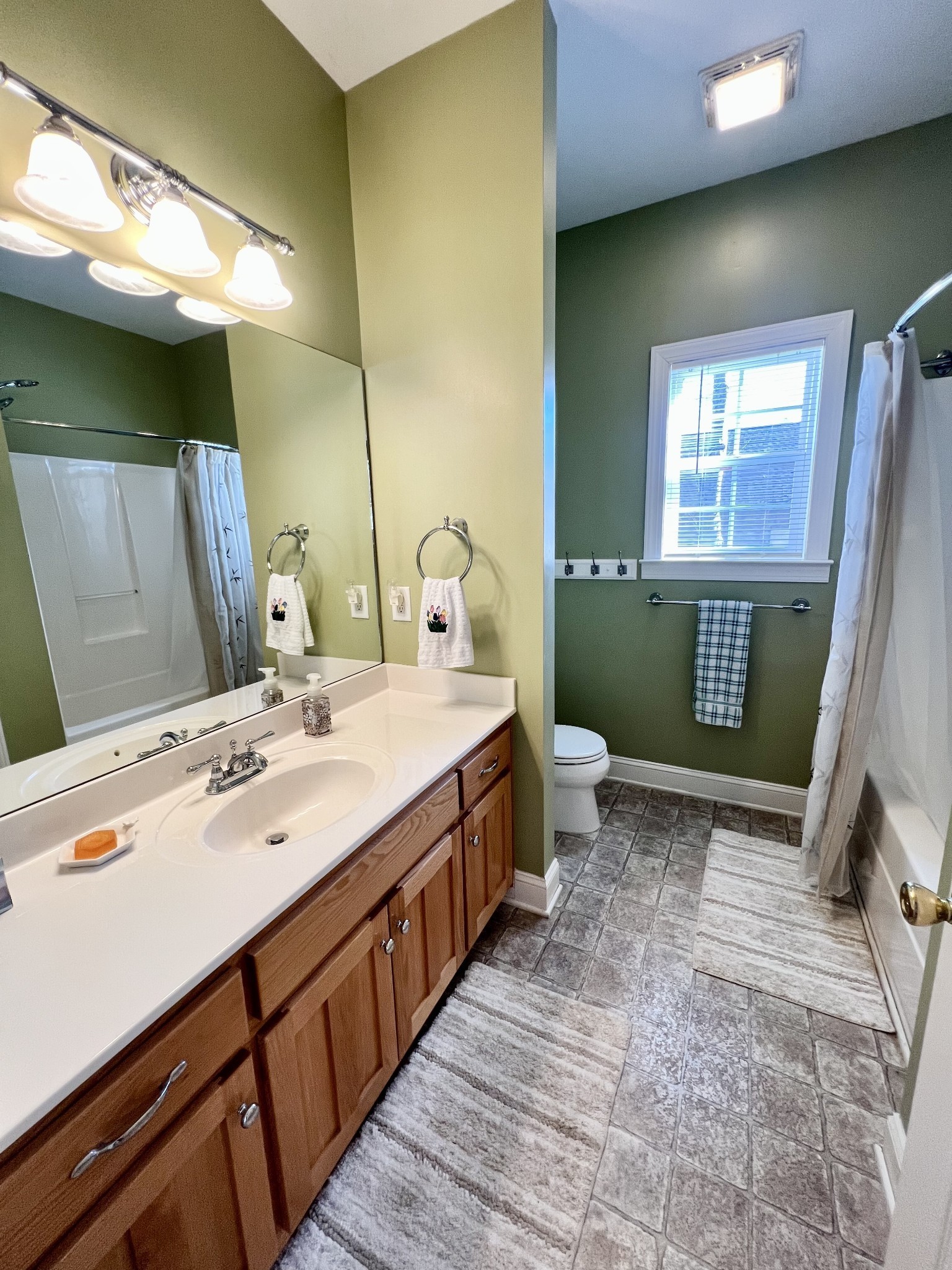 2001 Butler Cove Lebanon, TN 37087 - Photo 21 of 29 Gallery Image 21