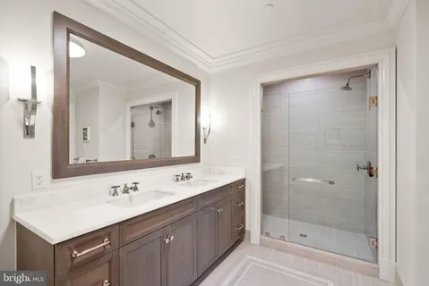 $1,025,000 | 6900 Fleetwood Road, Unit 415, McLean, VA 22101