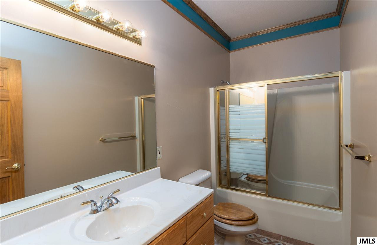 1411 Hayball Road Jackson, MI 49201 - Photo 18 of 36 Photo 18