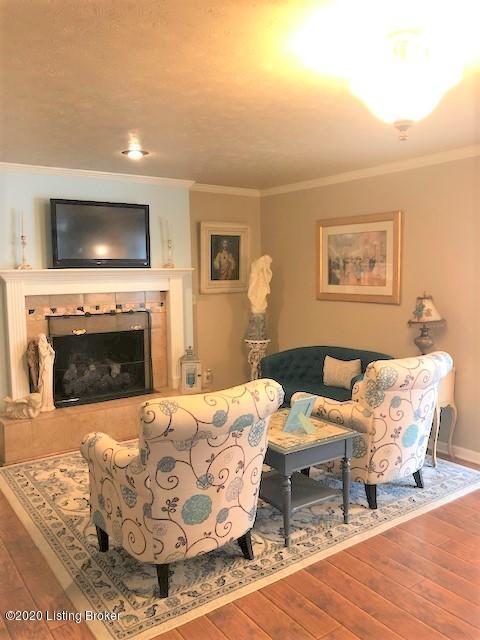 301 Moser Road Louisville, KY 40243 - Photo 10 of 30 Hearth