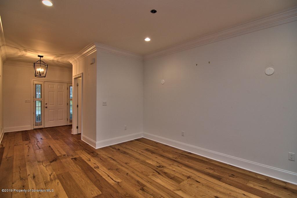 113 Wyndham Road Clarks Summit, PA 18411 - Photo 12 of 47 Gallery Image 12
