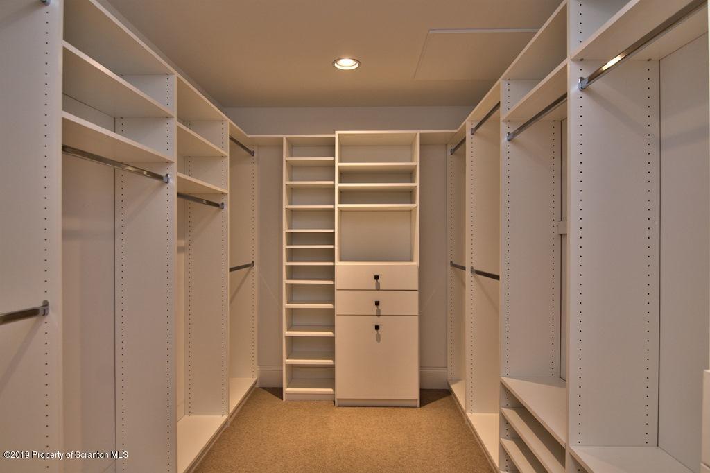 113 Wyndham Road Clarks Summit, PA 18411 - Photo 32 of 47 Gallery Image 32