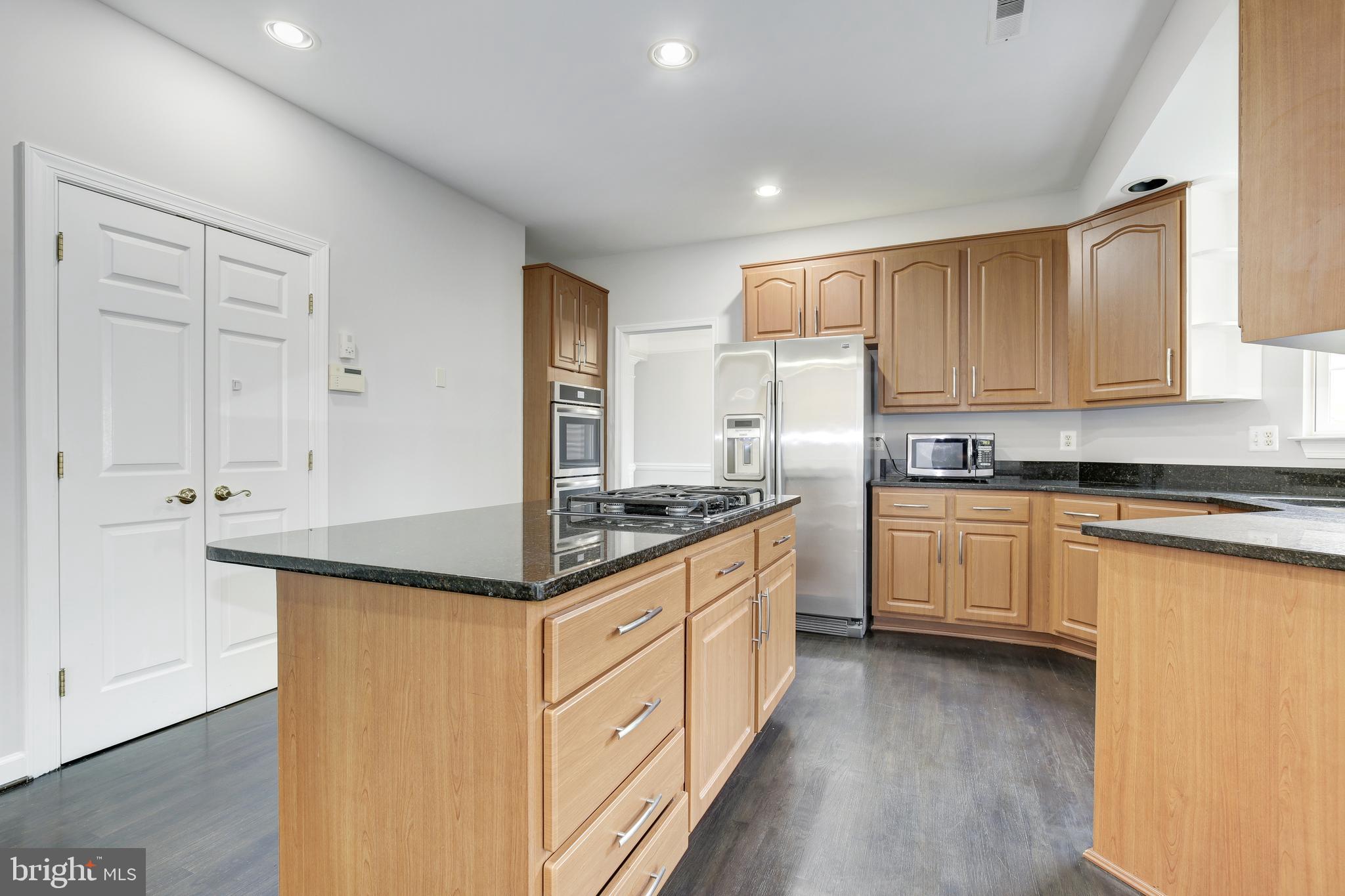 2048 Madrillon Road Vienna, VA 22182 - Photo 11 of 59 kitchen