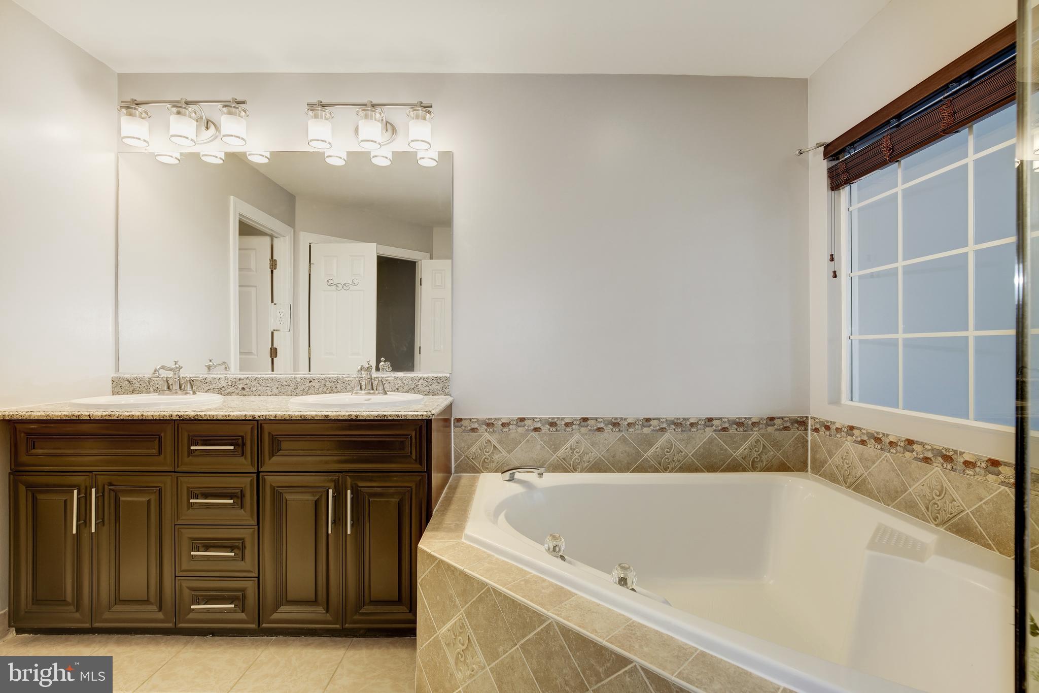 2048 Madrillon Road Vienna, VA 22182 - Photo 34 of 59 primary bath