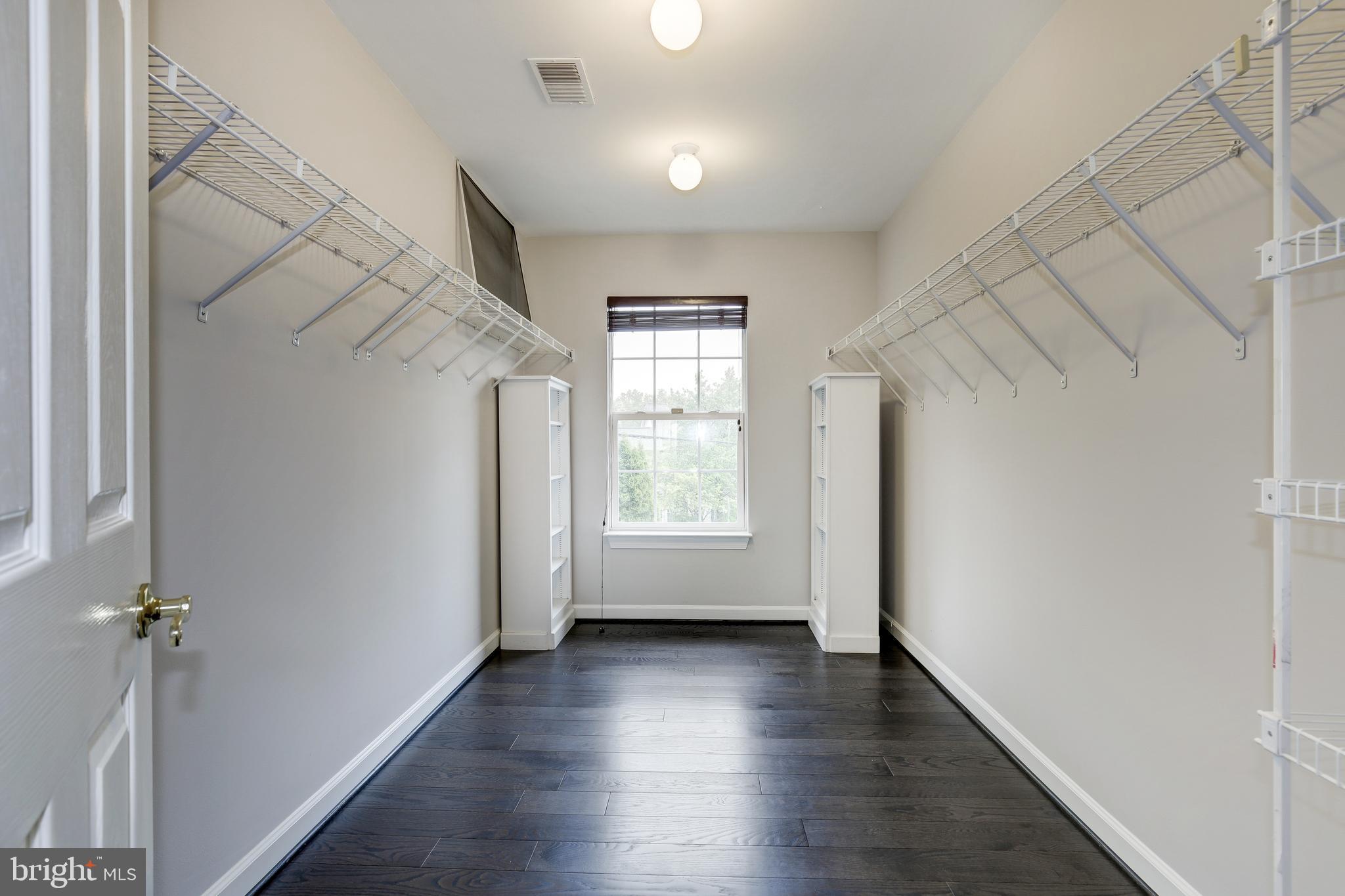 2048 Madrillon Road Vienna, VA 22182 - Photo 35 of 59 walk-in closet