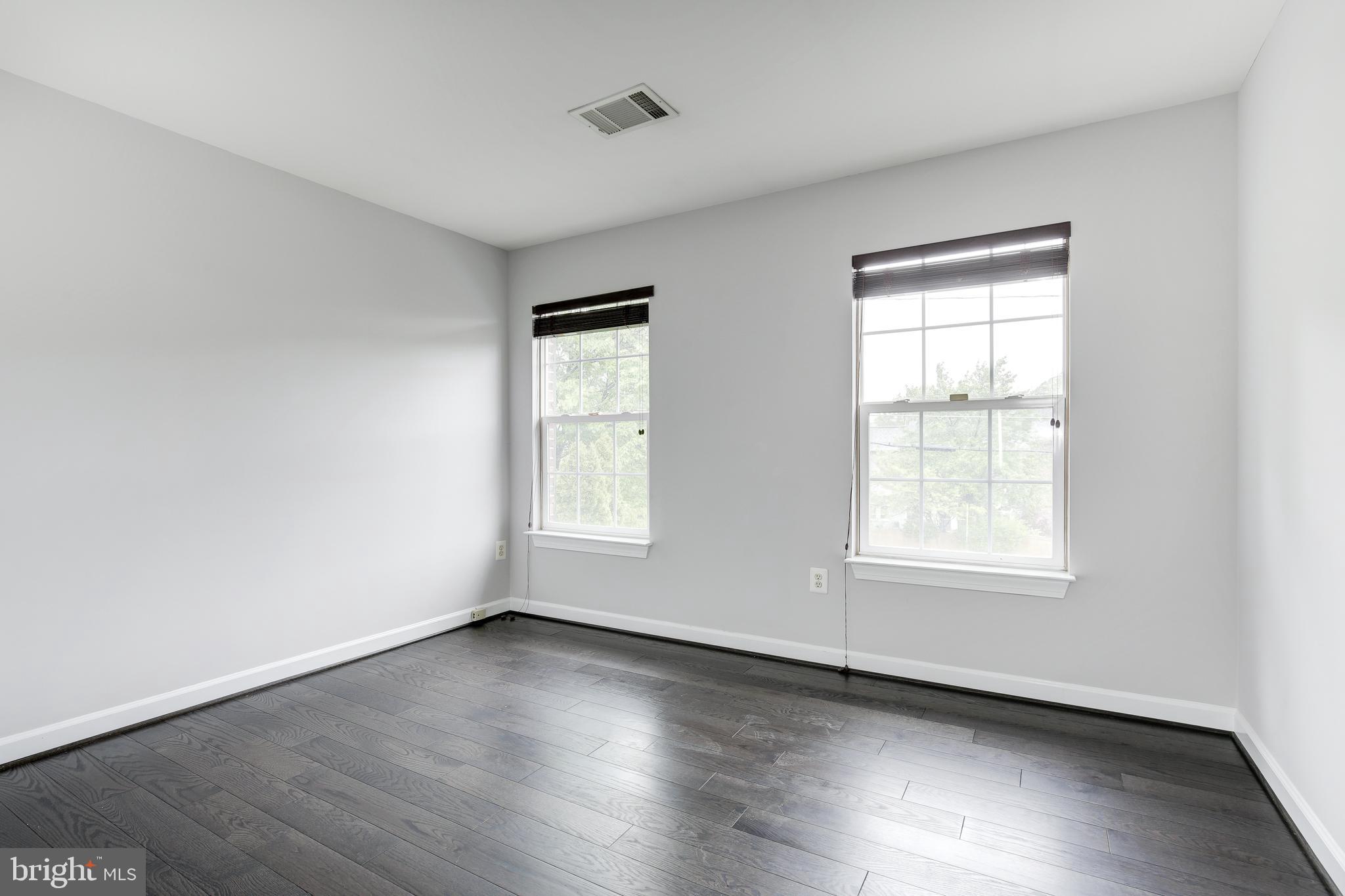 2048 Madrillon Road Vienna, VA 22182 - Photo 36 of 59 bedroom