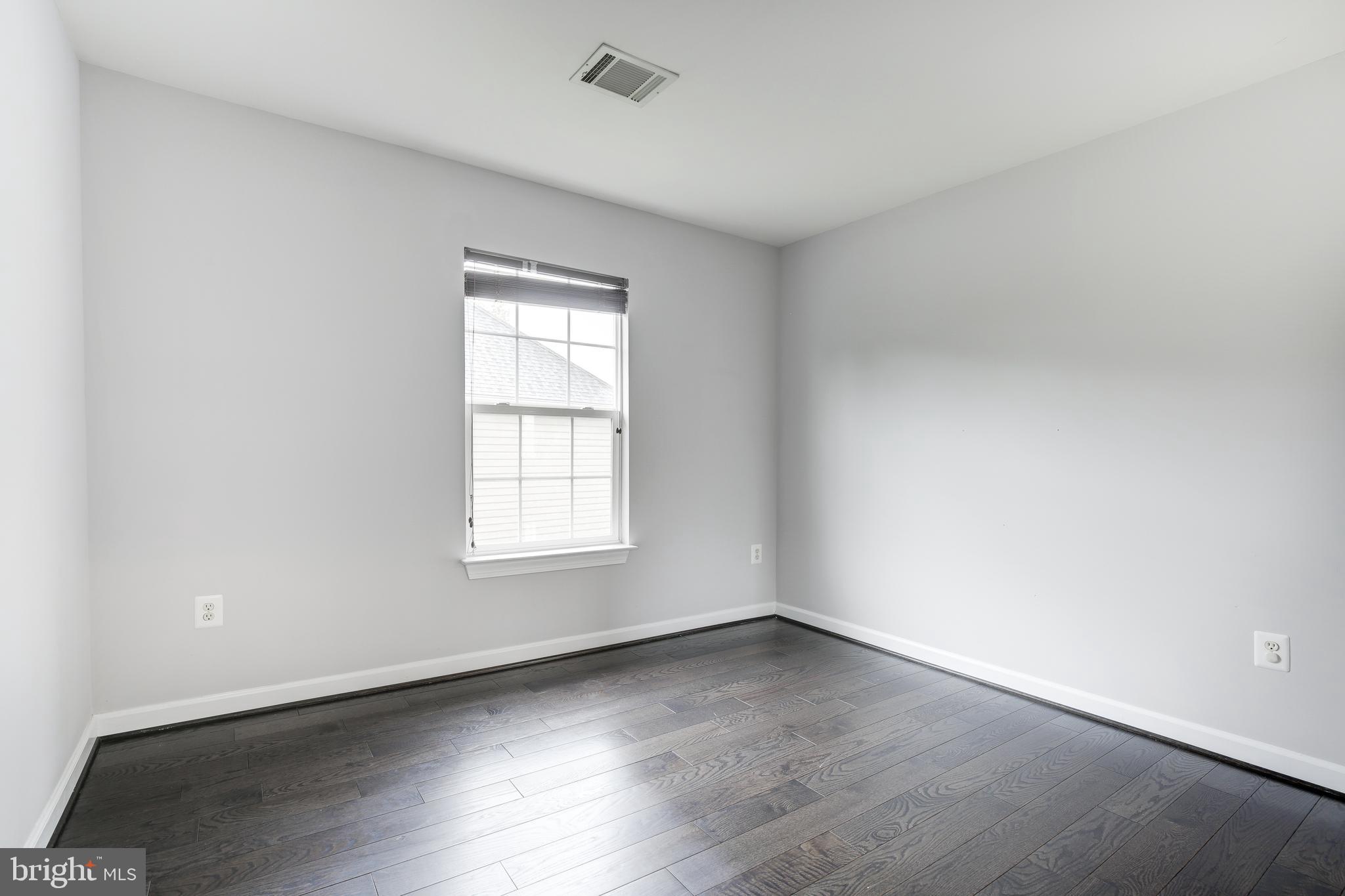 2048 Madrillon Road Vienna, VA 22182 - Photo 40 of 59 bedroom