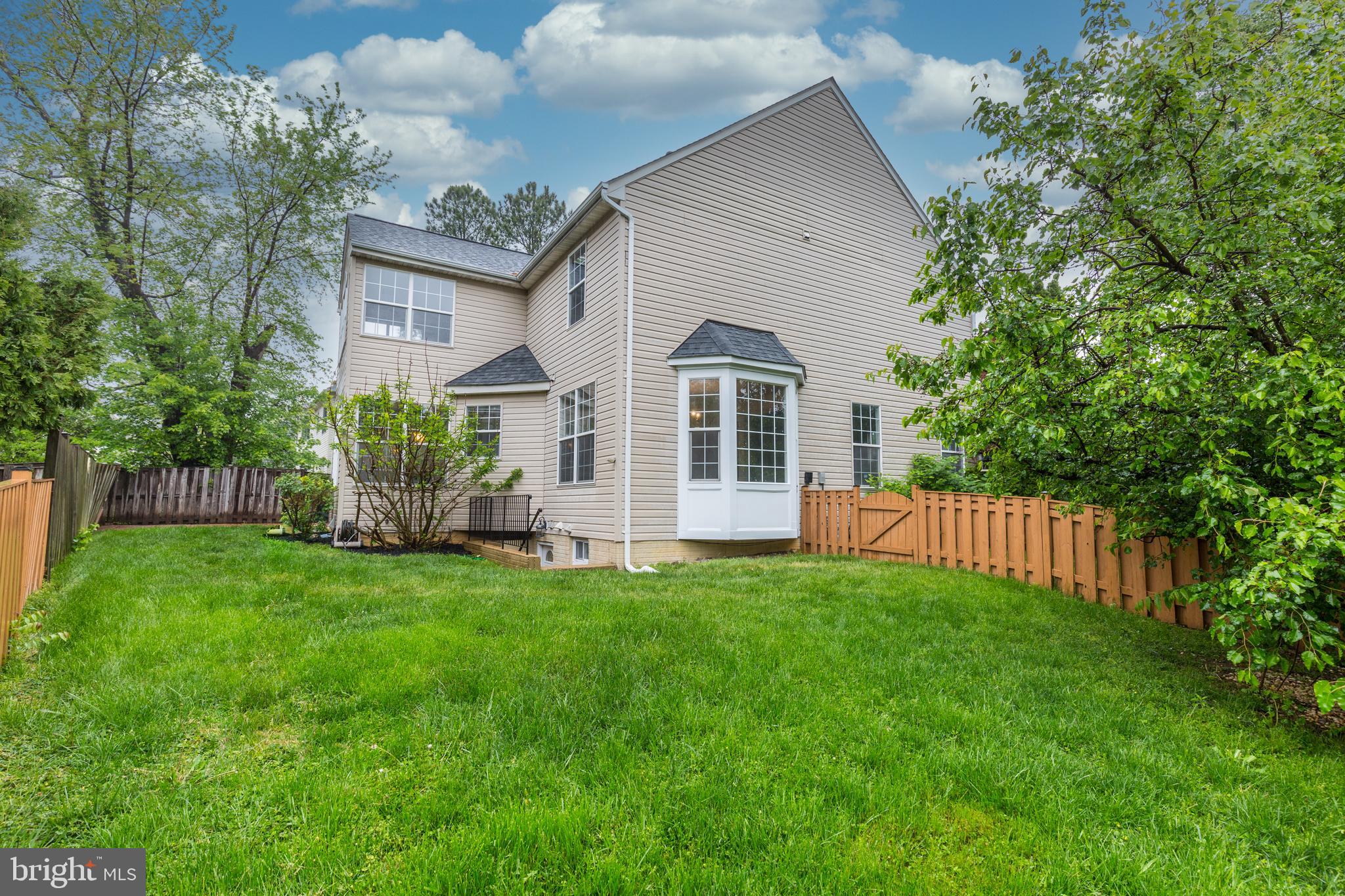 2048 Madrillon Road Vienna, VA 22182 - Photo 58 of 59 backyard