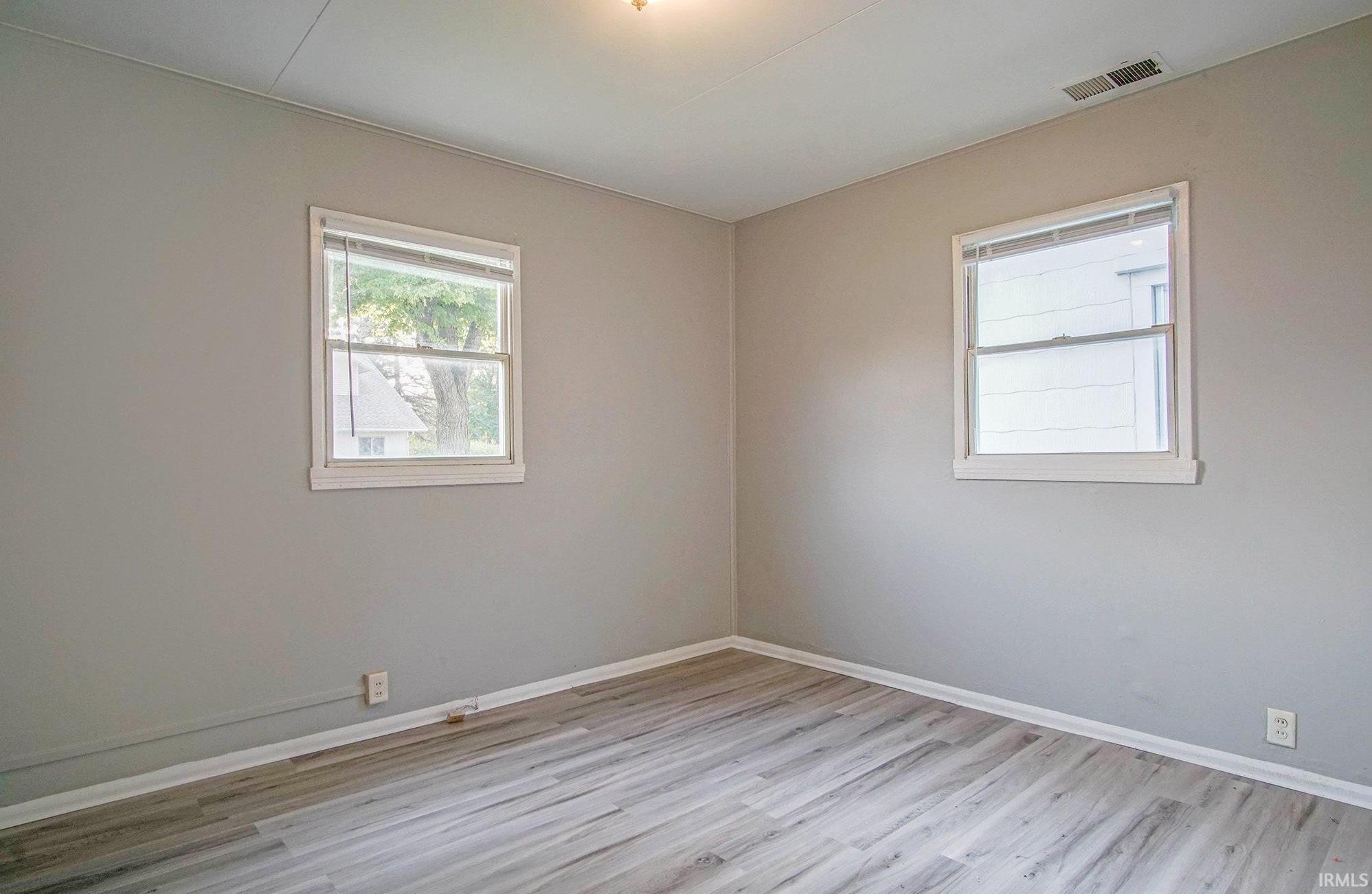 237 South Kaley Street South Bend, IN 46619 - Photo 3 of 10