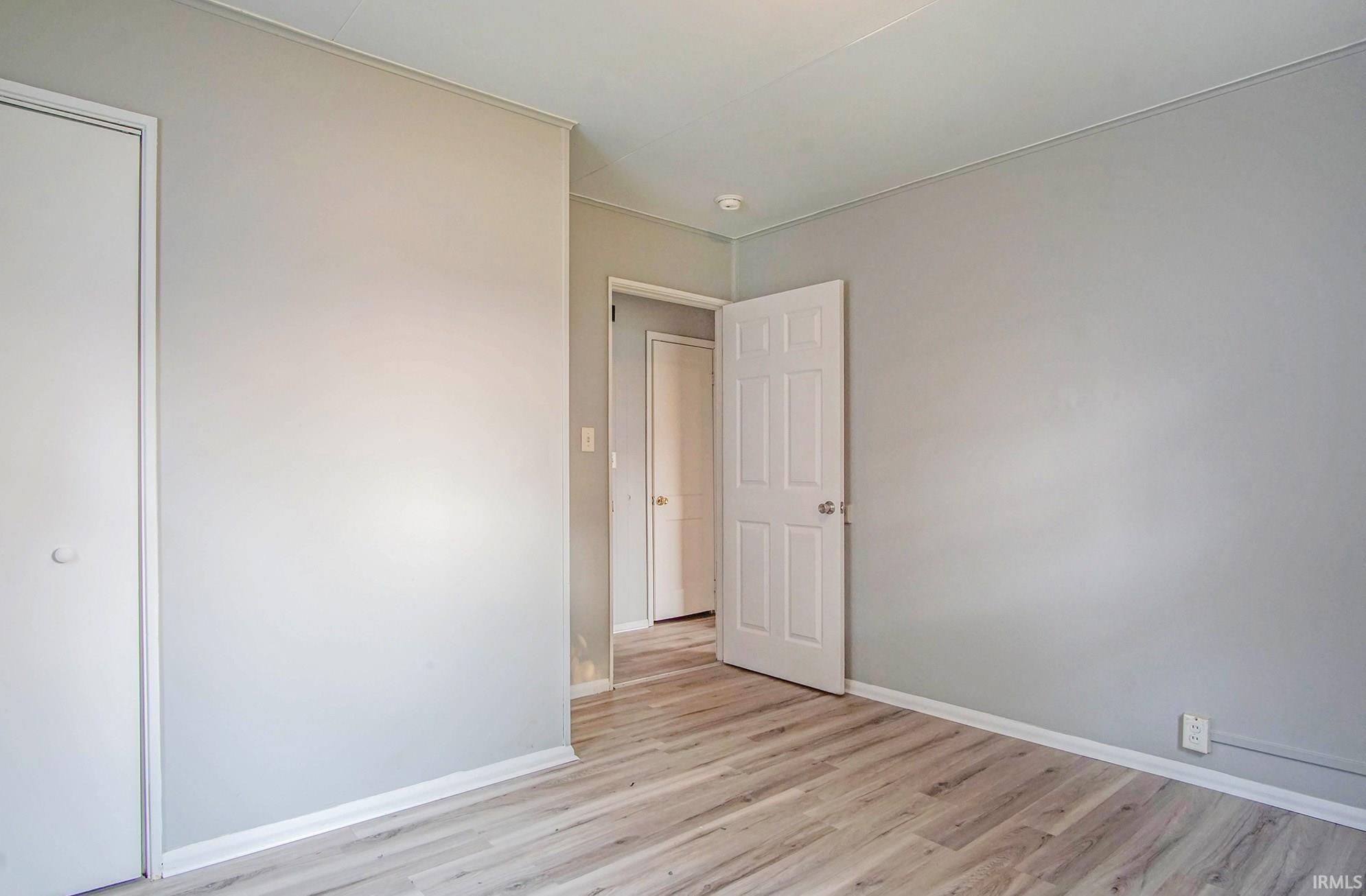 237 South Kaley Street South Bend, IN 46619 - Photo 5 of 10