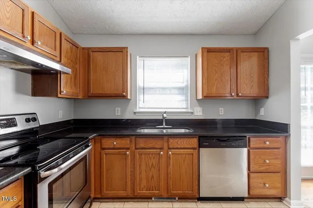 $325,000 | 1460 Huntdell Main Drive, Wendell, NC 27591