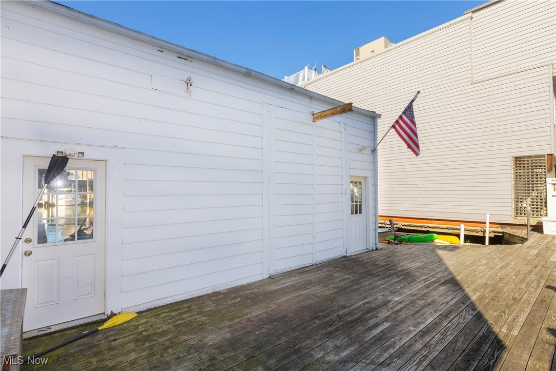 866-868 Beach Road Lakewood, OH 44107 - Photo 10 of 33