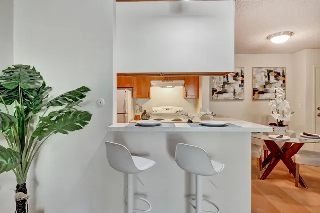 $438,000 | 377 Mandarin Drive, Unit 204, Daly City, CA 94015