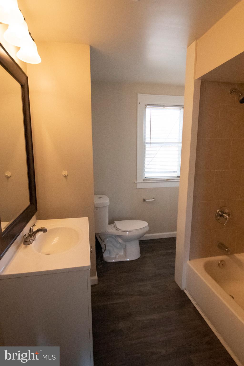 7038 Dunbar Road Baltimore, MD 21222 - Photo 12 of 33 Gallery Image 12
