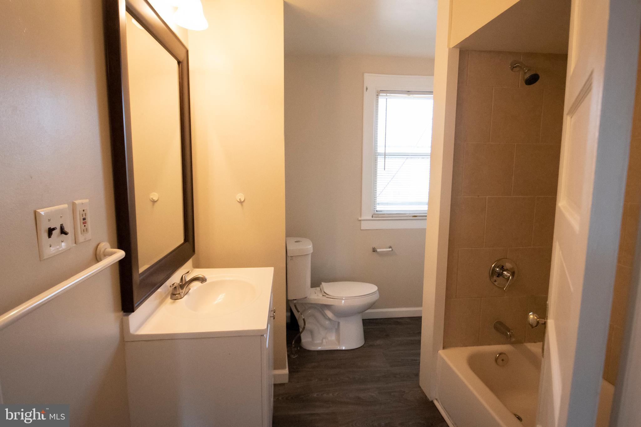 7038 Dunbar Road Baltimore, MD 21222 - Photo 13 of 33 Gallery Image 13