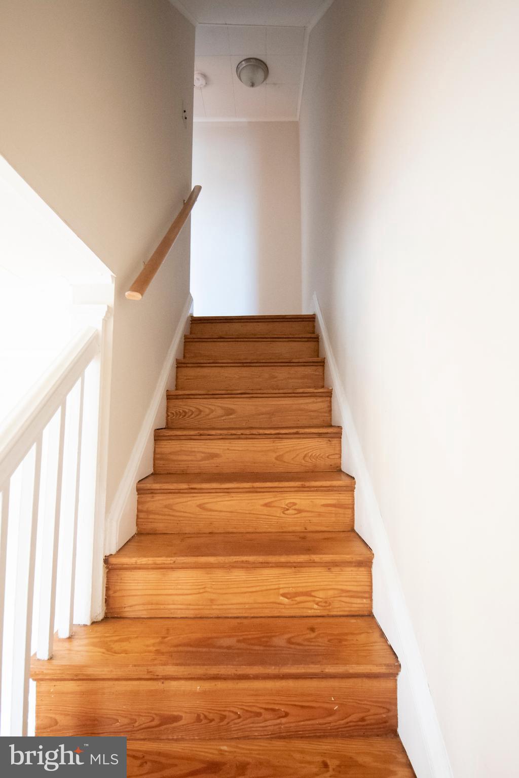 7038 Dunbar Road Baltimore, MD 21222 - Photo 8 of 33 Gallery Image 8