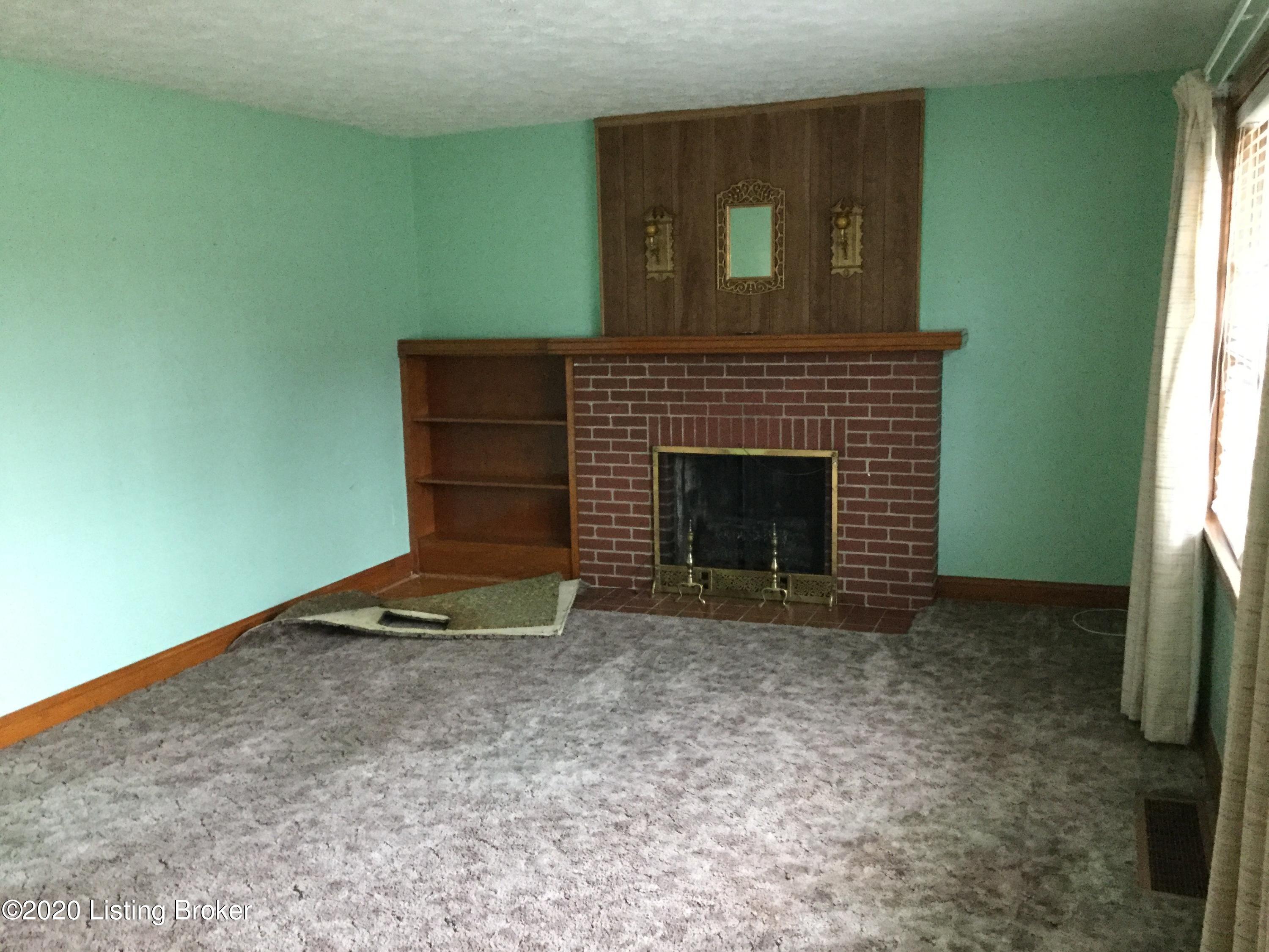 8709 Ferndale Road Louisville, KY 40291 - Photo 8 of 27 IMG_0792
