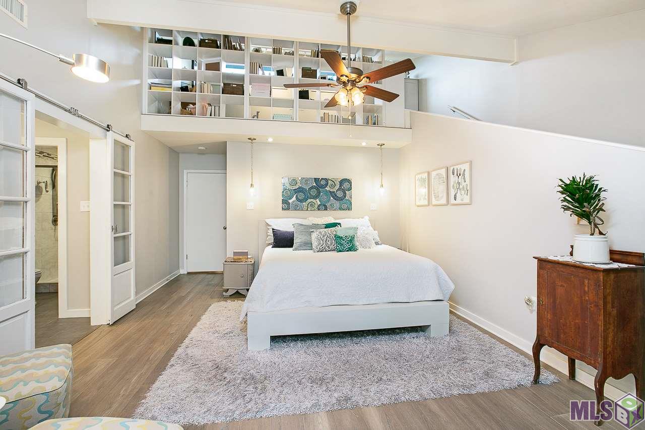 3727 Woodland Ridge Boulevard Baton Rouge, LA 70816 - Photo 30 of 33 Master bedroom with loft