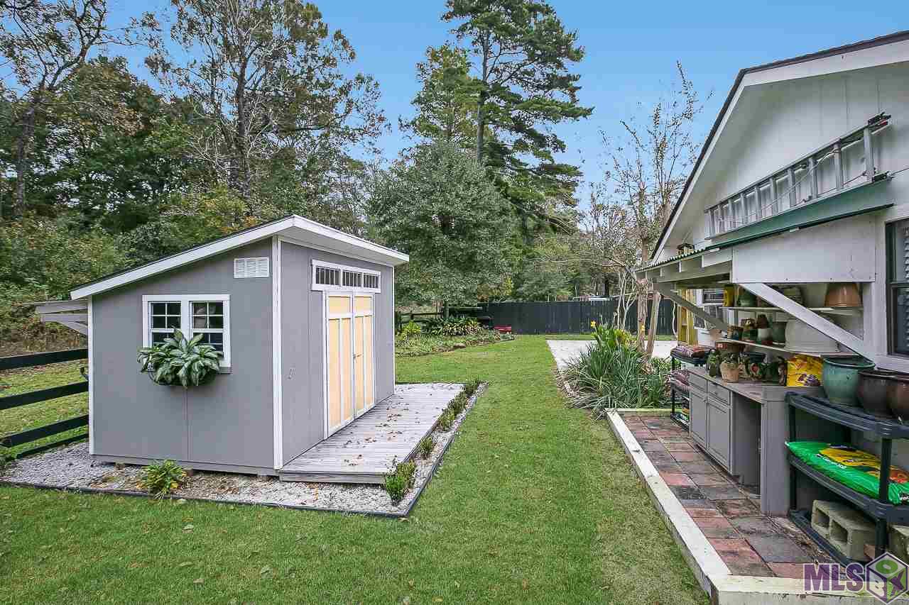 3727 Woodland Ridge Boulevard Baton Rouge, LA 70816 - Photo 8 of 33 Shed to remain