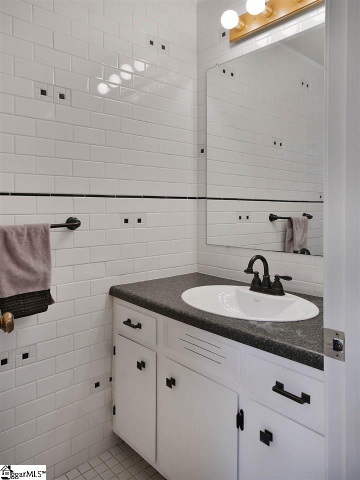 112 Sugar Creek Road Greer, SC 29650 - Photo 18 of 36 Gallery Image 18