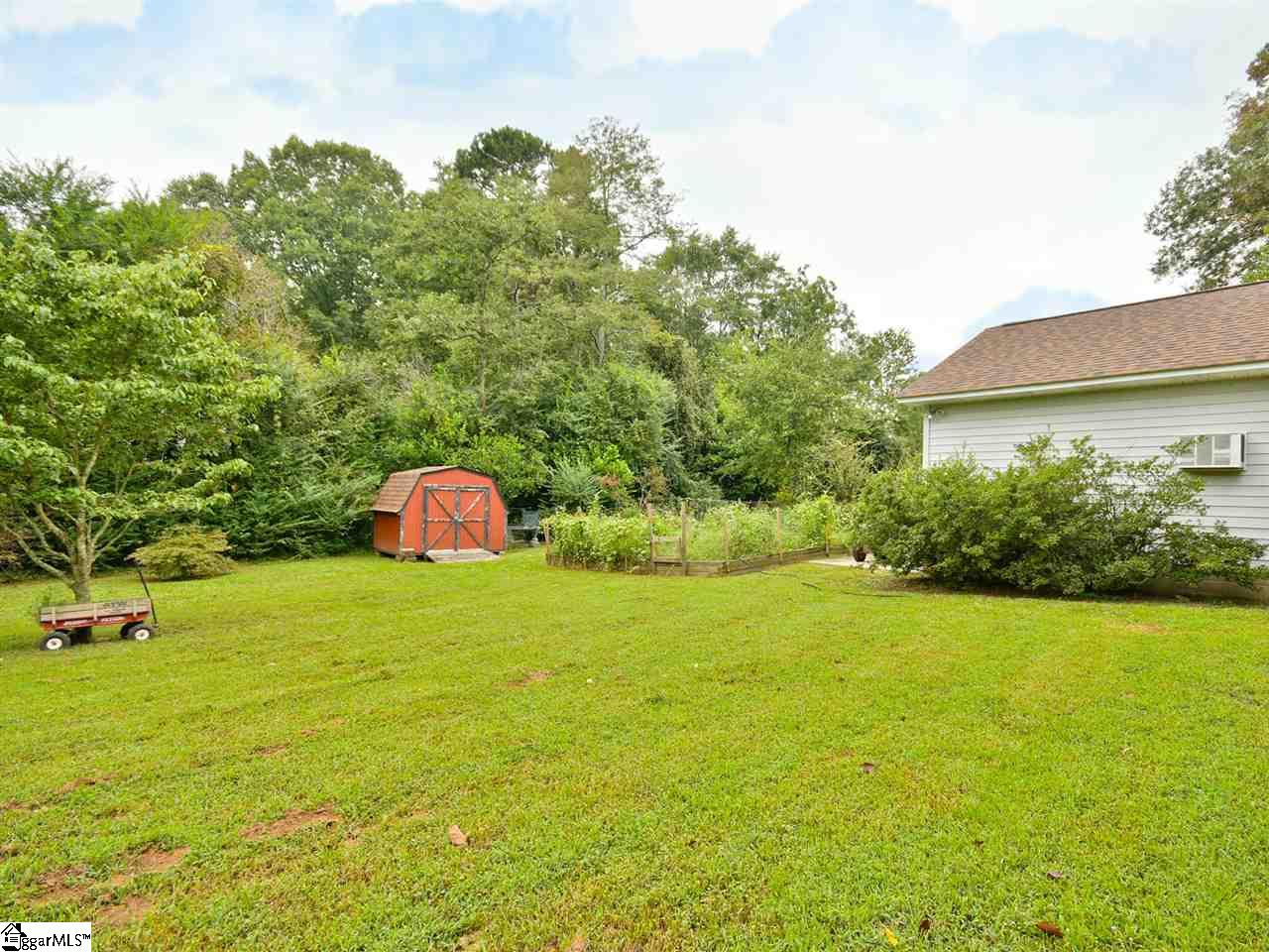 112 Sugar Creek Road Greer, SC 29650 - Photo 34 of 36 Gallery Image 34