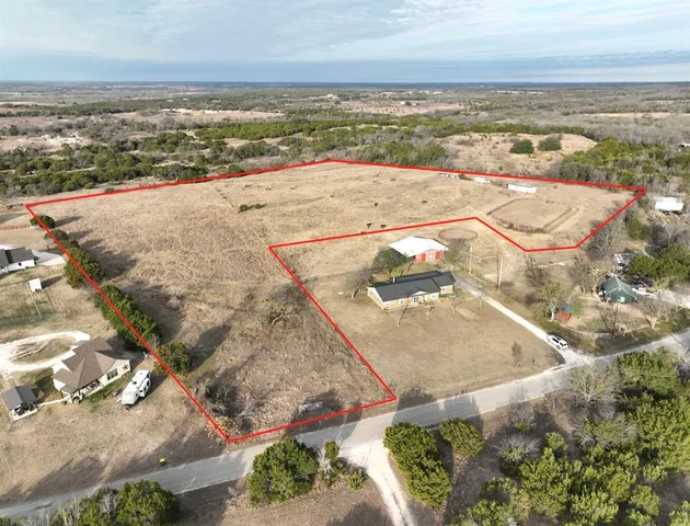 $349,900 | 377 County Road 243, Hico, TX 76457