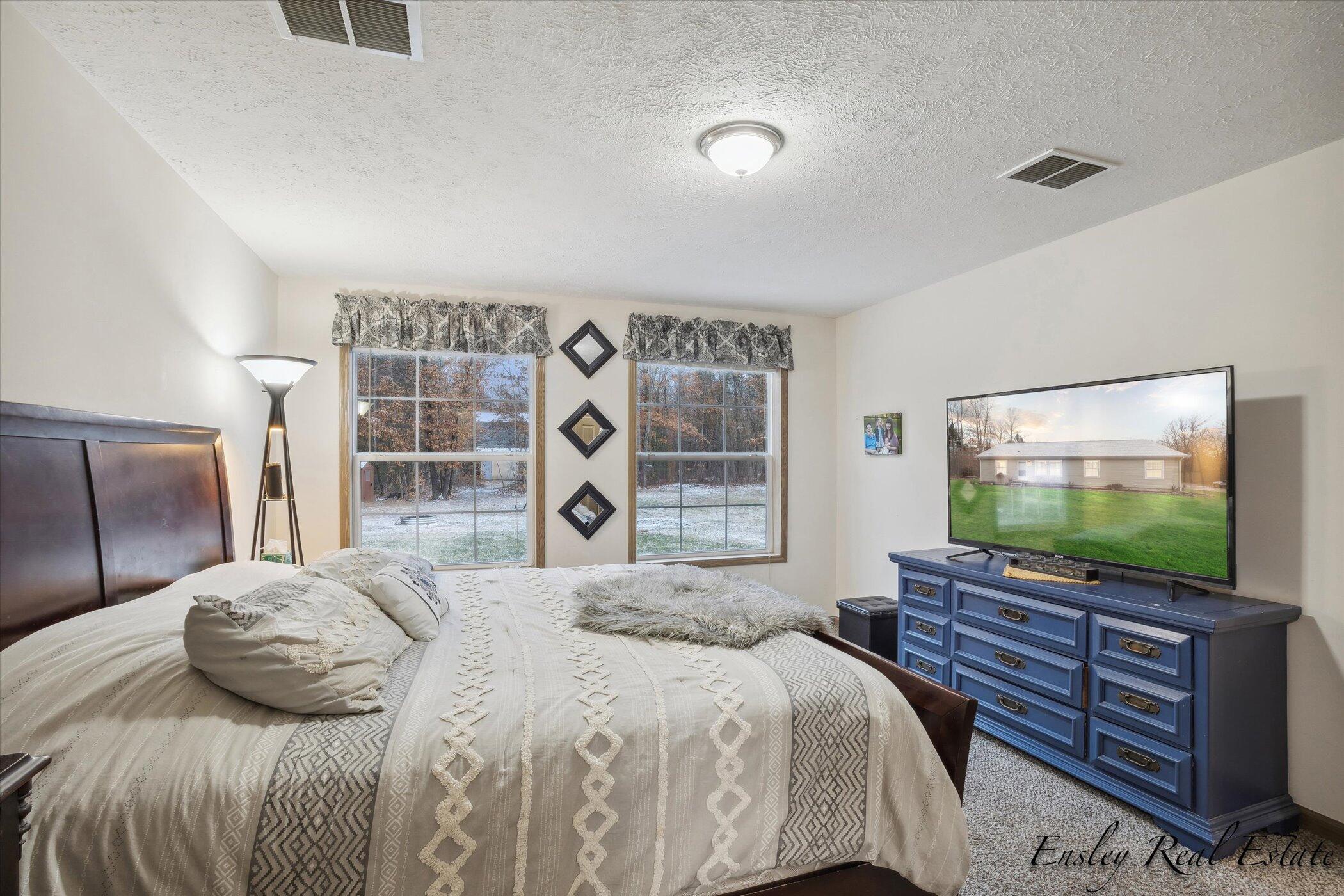 20276 Gates Road Howard City, MI 49329 - Photo 23 of 47 020-20276-Gates-Rd-WindowStill-Real-Esta