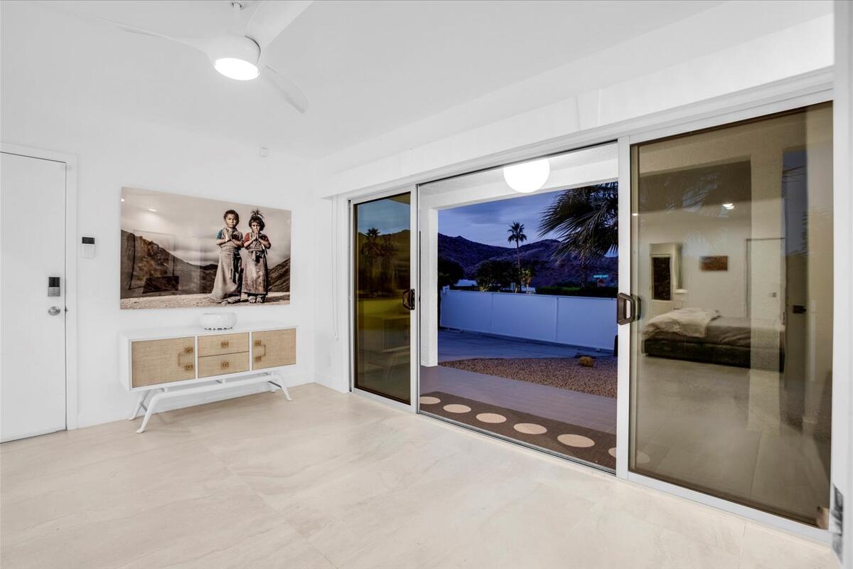 68159 Mountain View Road Cathedral City, CA 92234 - Photo 12 of 77 004-105