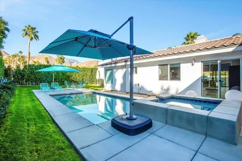 $949,000 | 68159 Mountain View Road, Cathedral City, CA 92234