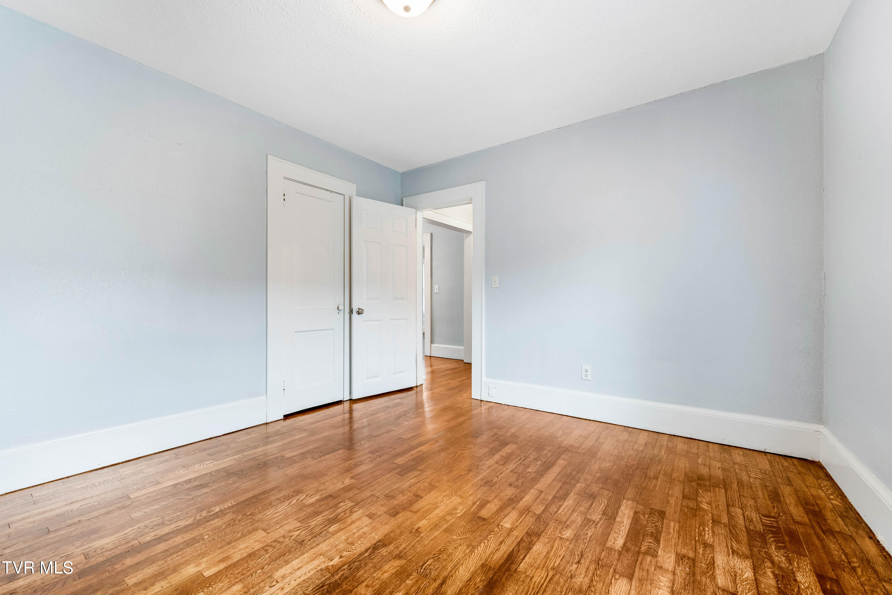 1029 Heather Road Bristol, VA 24201 - Photo 25 of 25 1029 Heather Rd (29 of 29)