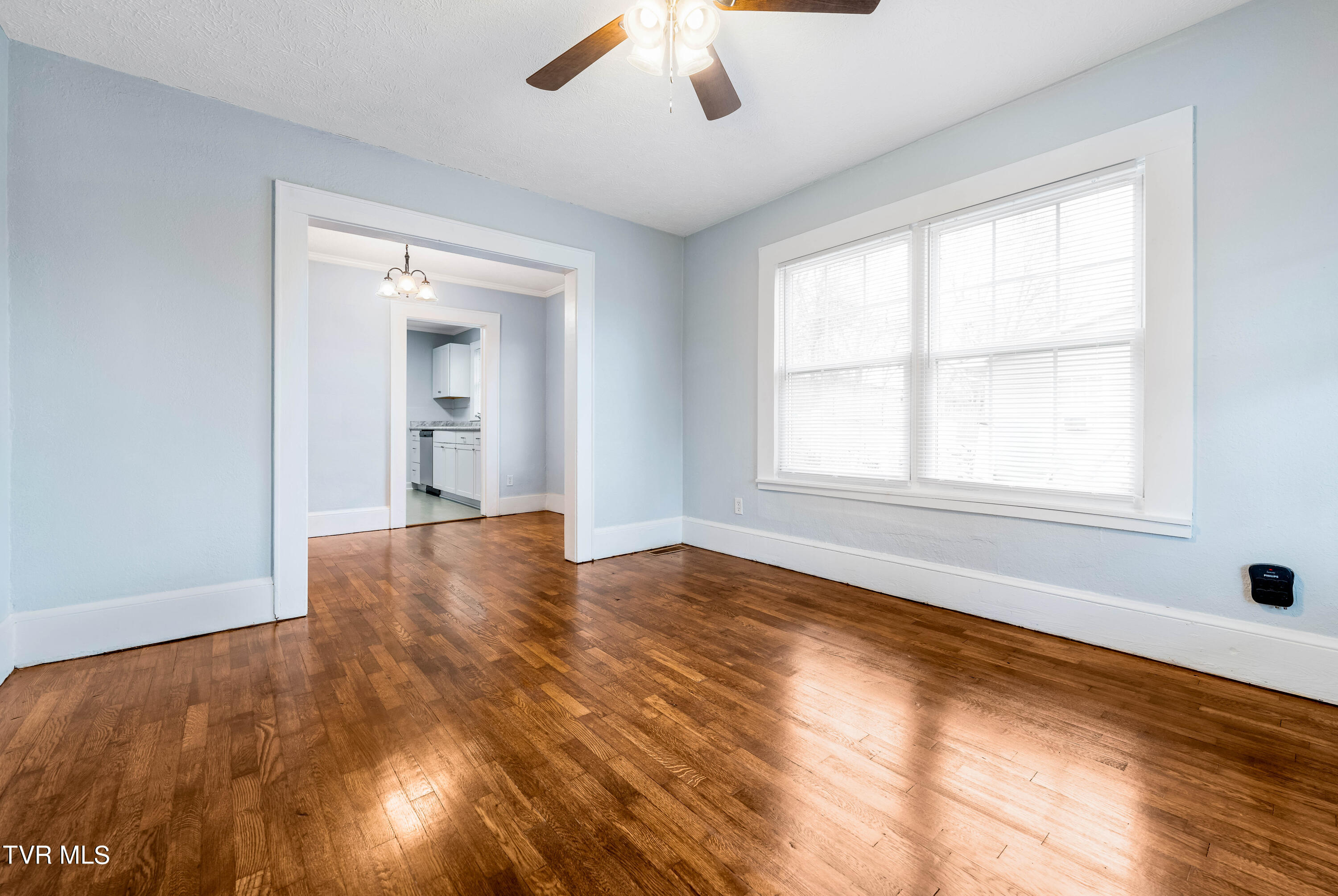 1029 Heather Road Bristol, VA 24201 - Photo 10 of 25 1029 Heather Rd (14 of 29)