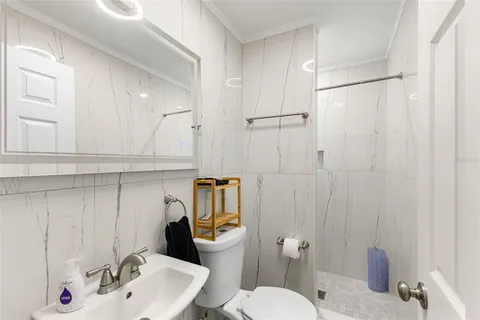 $819,950 | 10832 54th Avenue North, St. Petersburg, FL 33708